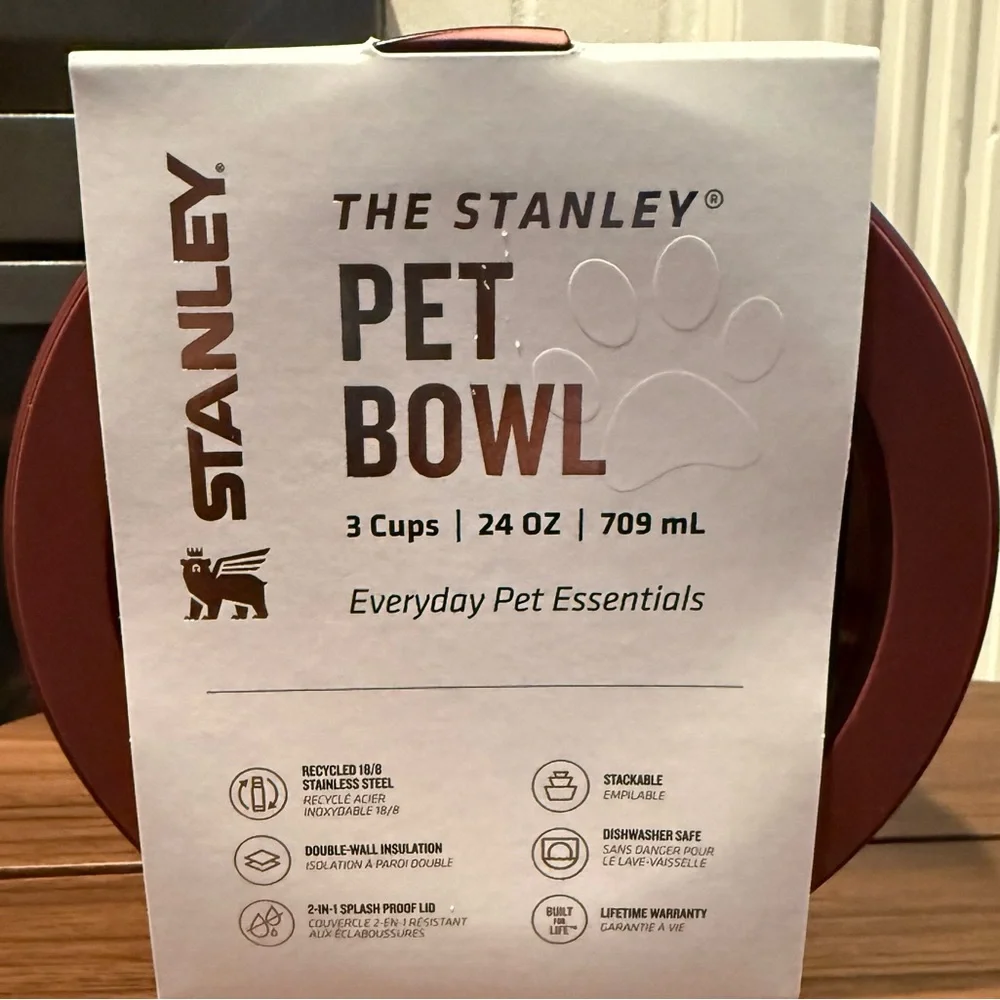Stanley Red Pet Essentials Bowl